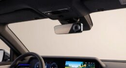 increasing popularity of digital mirrors