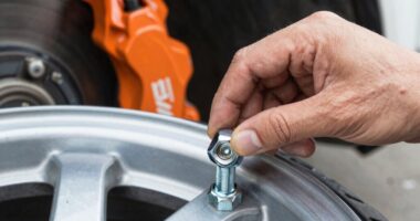 matching lug nuts properly