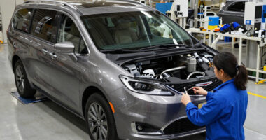 Chrysler CEO Teases A Factory-Lowered Pacifica: ‘Stay Tuned’